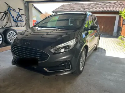 Gebraucht Ford Galaxy 190 PS (139 kW) 2019 Grau Van / Kleinbus