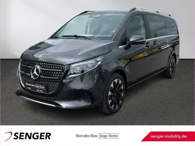Gebraucht Mercedes V220 Avantgarde 163 PS (119 kW) 2025 Grau Van / Kleinbus