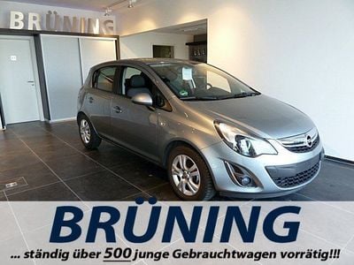 Gebraucht Opel Corsa Innovation 87 PS (63 kW) 2014 Silber metallic Kleinwagen