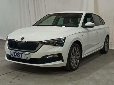 Gebraucht Skoda Scala Ambition 110 PS (80 kW) 2021 Weiß Kleinwagen