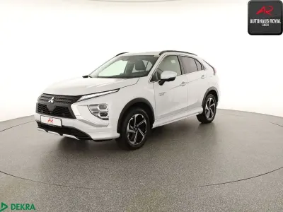 Begagnad Mitsubishi Eclipse Cross Select 188 HK (138 kW) 2022 Vit SUV