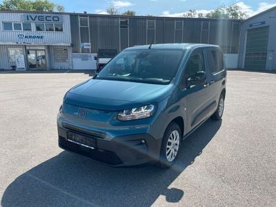 Blau Neu 2025 Fiat Doblò Van / Kleinbus | 26.840 € (Guter Preis)
