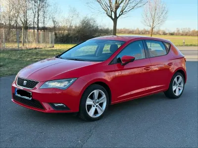 Gebraucht Seat Leon 105 PS (77 kW) 2013 Rot Kleinwagen