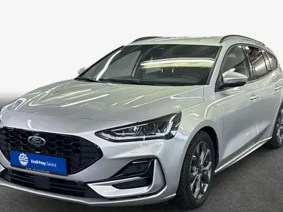 Gebraucht Ford Focus ST-Line X 155 PS (114 kW) 2025 Moondust silver (metallic) Kombi
