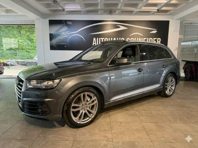 Używany Audi Q7 Sport 272 KM (200 kW) 2016 Szary SUV