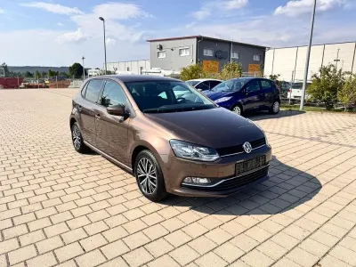 Gebraucht VW Polo Allstar 90 PS (66 kW) 2016 Braun Kleinwagen