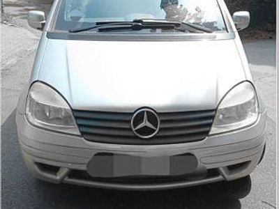 Gebraucht Mercedes Vaneo 75 PS (55 kW) 2003 Silber Van / Kleinbus