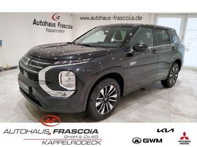 Neu Mitsubishi Outlander P-HEV Plus 306 PS (225 kW) 2026 Schwarz SUV