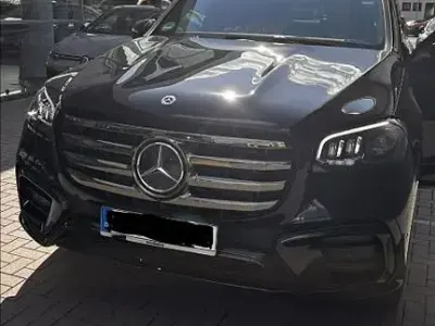 Gebraucht Mercedes GLS450 AMG 367 PS (269 kW) 2024 Schwarz SUV
