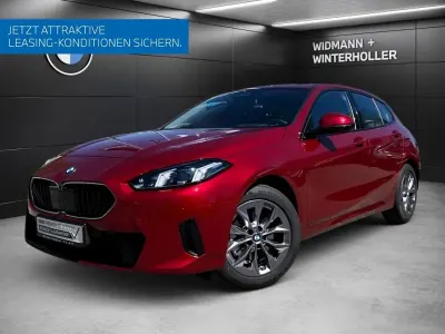 Usata BMW 120 Shadowline 170 CV (125 kW) 2025 Rosso Utilitaria