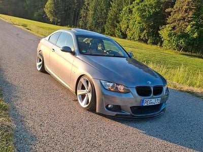 Gebraucht BMW 325 M Sport 192 PS (141 kW) 2008 Grau Coupé
