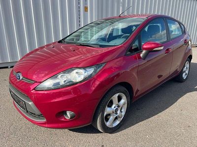 Gebraucht Ford Fiesta Trend 97 PS (71 kW) 2009 Rot Kleinwagen
