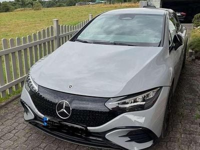 Mercedes EQE300