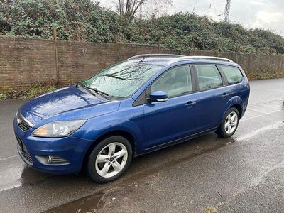 Second-hand Ford Focus Style 109 CP (80 kW) 2010 Albastru Berlinǎ
