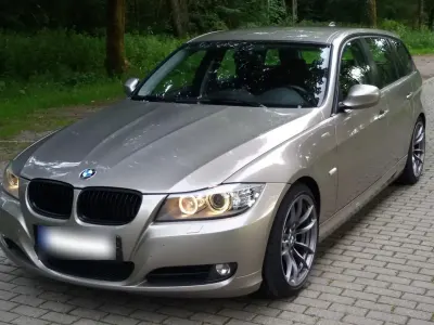 Gebraucht BMW 320 184 PS (135 kW) 2010 Beige Kombi