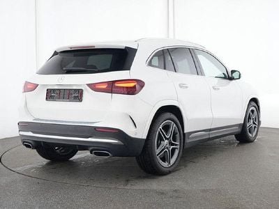 Weiß Gebraucht 2024 Mercedes GLA220 AMG SUV | 44.880 € (Guter Preis)