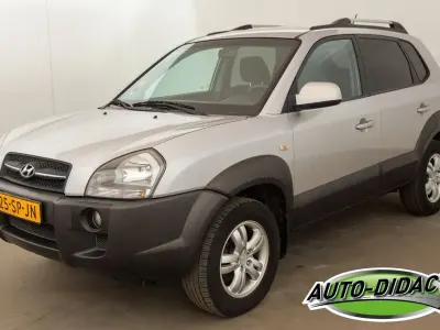 Gebraucht Hyundai Tucson GLS 141 PS (103 kW) 2006 Grau SUV