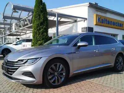 Gebraucht VW Arteon Elegance 150 PS (110 kW) 2024 Silber Kombi