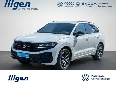 Gebraucht VW Touareg R-line 231 PS (169 kW) 2024 Weiss / oryxweiss perlmutteffekt (metallic) SUV