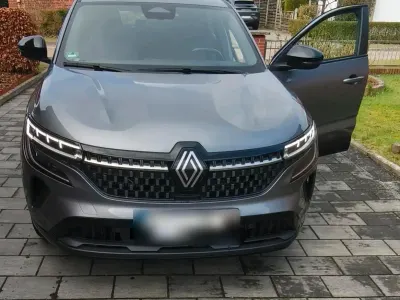 Gebraucht Renault Austral Equilibre 140 PS (102 kW) 2023 Grau SUV