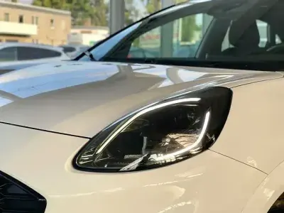 Gebraucht Ford Puma ST-Line 125 PS (91 kW) 2023 Weiß SUV