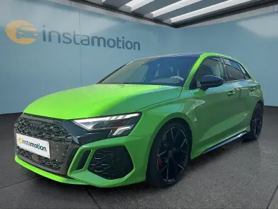 Gebraucht Audi RS3 Sportback 400 PS (294 kW) 2023 Grün Kleinwagen