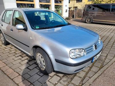 Gebraucht VW Golf IV Comfortline 75 PS (55 kW) 2002 Silber Limousine