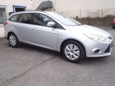 gebraucht Ford Focus Turnier 1.6 Ti-VCT Trend Klima