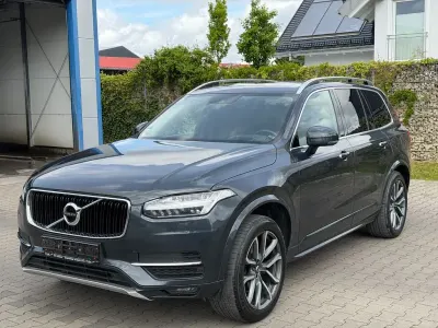 Gebraucht Volvo XC90 Momentum 235 PS (172 kW) 2019 Grau SUV