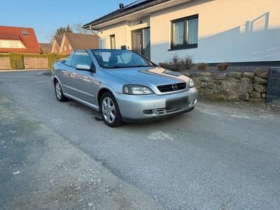 Gebraucht Opel Astra Cabriolet 150 PS (110 kW) 2005 Silber Cabrio
