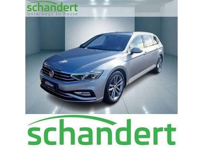 Pyritsilber metallic Gebraucht 2020 VW Passat Elegance Kombi | 28.450 € (Fairer Preis)