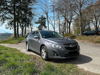 Gebraucht Chevrolet Cruze 131 PS (96 kW) 2012 Grau Kombi