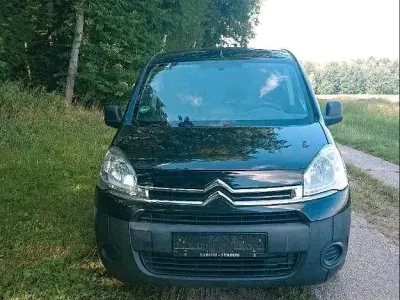 Gebraucht Citroën Berlingo 90 PS (66 kW) 2015 Schwarz Van / Kleinbus