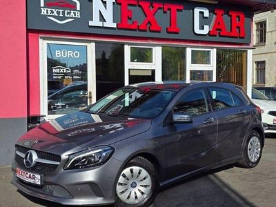 Usata Mercedes A180 122 CV (89 kW) 2016 Grigio Berlina
