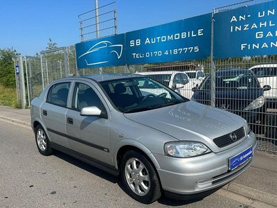 Usata Opel Astra Elegance 84 CV (61 kW) 2001 Argento Berlina