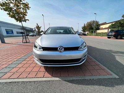 VW Golf VI