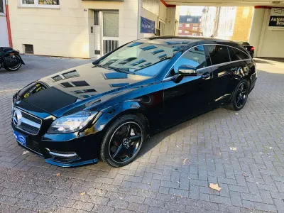 Gebraucht Mercedes CLS350 265 PS (194 kW) 2012 Obsidianschwarz Coupé
