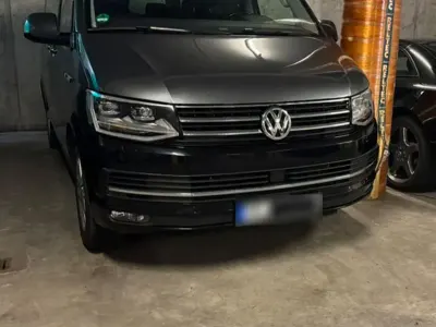 Usata VW T6 Highline 204 CV (150 kW) 2017 Grigio Furgone