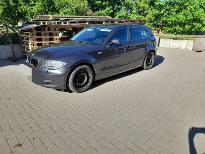 Gebraucht BMW 120 173 PS (127 kW) 2008 Grau Kleinwagen