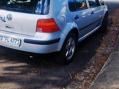 VW Golf IV