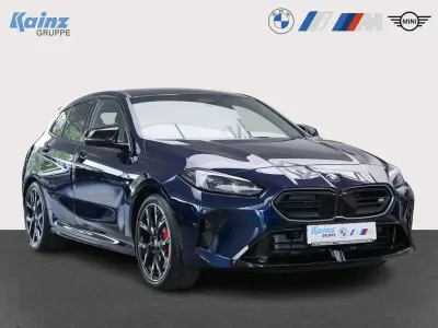 Neu BMW M135 M Sport 300 PS (220 kW) 2026 Bmw individual tansanitblau c Kleinwagen