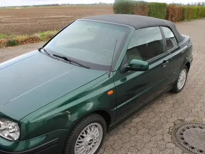 Gebraucht VW Golf Cabriolet Comfortline 75 PS (55 kW) 1999 Grün Cabrio
