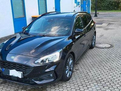 Schwarz Gebraucht 2019 Ford Focus ST-Line Kombi | 11.400 € (Guter Preis)