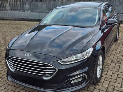 Gebraucht Ford Mondeo Trend 150 PS (110 kW) 2020 Schwarz Kombi