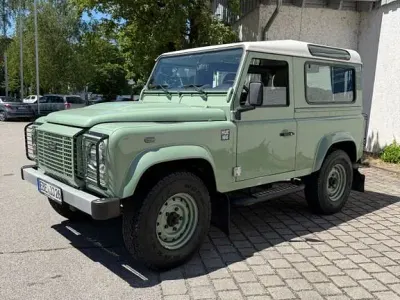 Gebraucht Land Rover Defender Heritage 122 PS (89 kW) 2016 Grün SUV