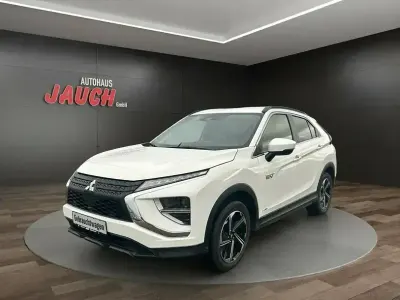 Usata Mitsubishi Eclipse Cross 98 CV (72 kW) 2022 Bianco SUV