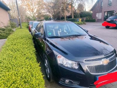 Używany Chevrolet Cruze 140 KM (102 kW) 2012 Czarny Sedan/Limuzyna