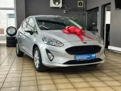Gebraucht Ford Fiesta Cool & Connect 190 PS (139 kW) 2019 Weiß Kleinwagen
