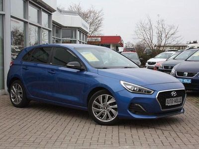 Usata Hyundai i30 Passion Plus 120 CV (88 kW) 2018 Blu Utilitaria