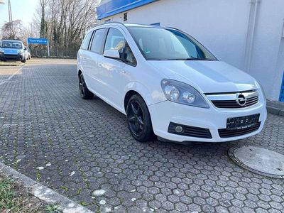 Gebraucht Opel Zafira Edition 120 PS (88 kW) 2007 Weiß Van / Kleinbus
